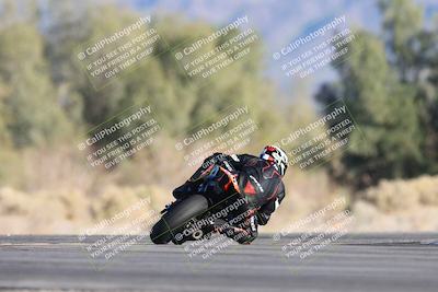 media/Dec-06-2025-CVMA (Sat) [[4a896cc04c]]/Race 12-Supersport Middleweight/